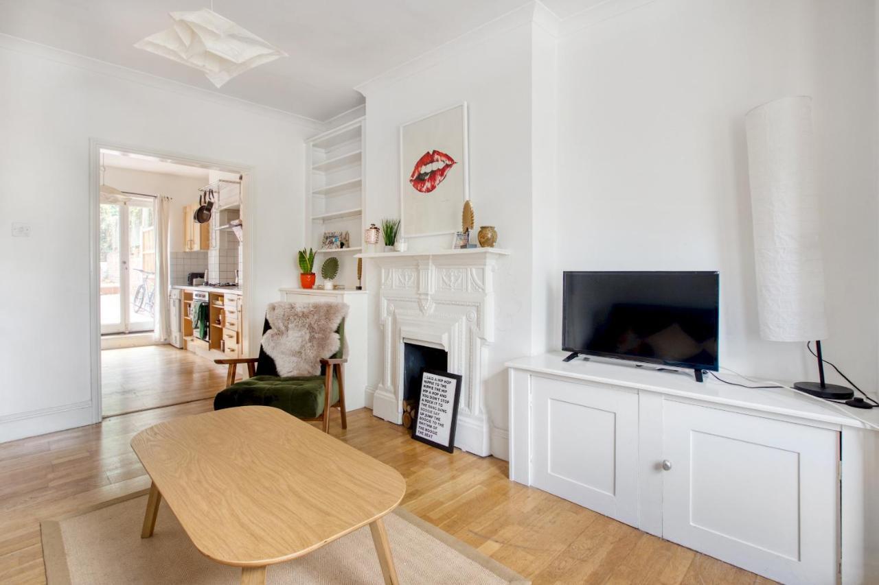 Pass The Keys - Beautiful Stylish Flat In South West Apartament Londra