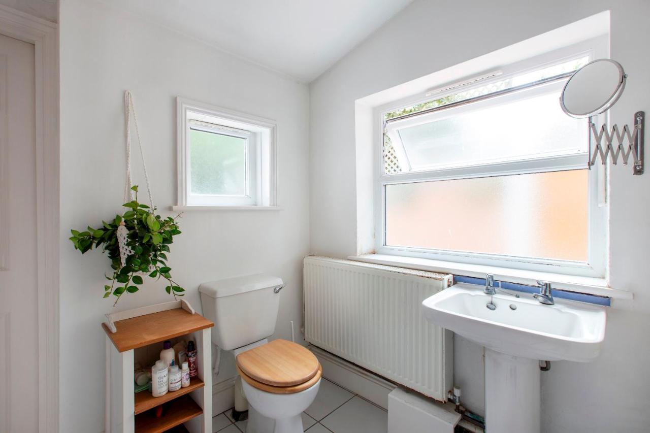 Pass The Keys - Beautiful Stylish Flat In South West Apartament Londra